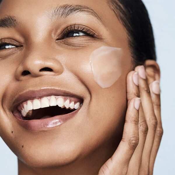 LANEIGE Water Sleeping Mask: Hydrate, Boost Clarity, and Visibly Brighten with Squalane & Sleep-Biome Technology, 2.4 fl. oz. - Imagem 4