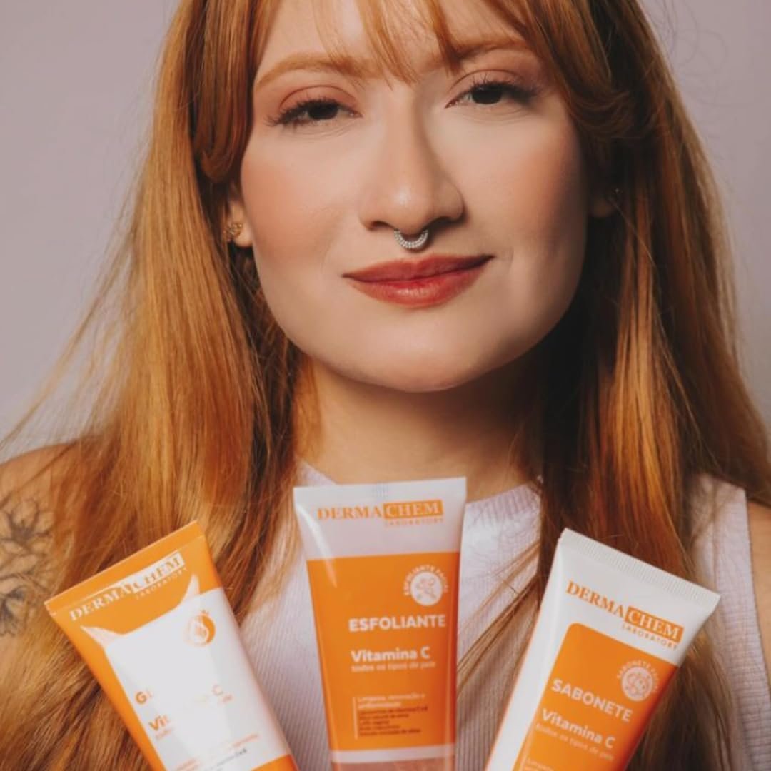 Kit Skincare Vitamina C Anti Idade + Sérum Clareador - 4 Itens 90% de EFICÁCIA COMPROVADA 4 Kit Skincare Vitamina C Anti Idade + Sérum Clareador - 4 Itens 90% de EFICÁCIA COMPROVADA - Imagem 4