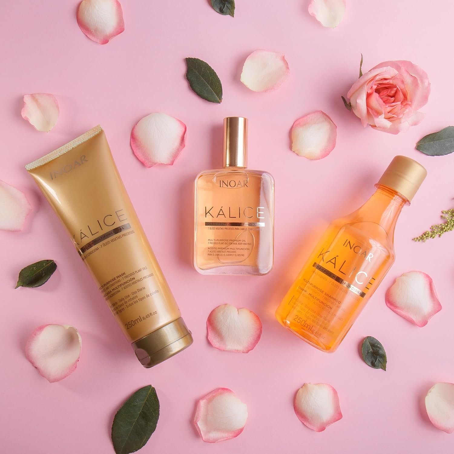 Inoar, Kálice Shampoo – Limpeza Hidratante com 7 Óleos Vegetais e Vitamina E para Cabelos Macios e Brilhantes - 250ml 3 Inoar, Kálice Shampoo – Limpeza Hidratante com 7 Óleos Vegetais e Vitamina E para Cabelos Macios e Brilhantes - 250ml - Imagem 3