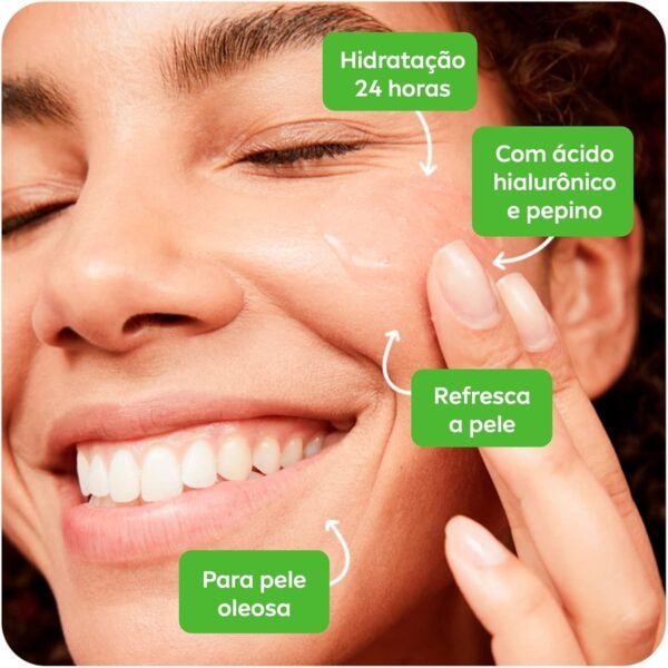 NIVEA Hidratante Facial em Gel 100g - Sua fórmula especial deixa a pele sequinha e bem cuidada por 24h, não obstrui os poros e controla a oleosidade, com ácido hialurônico e pepino - Imagem 3