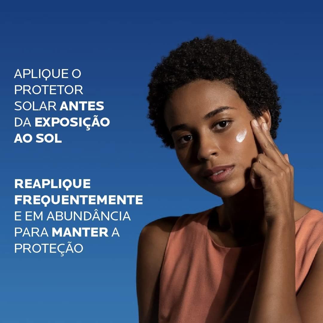 La Roche-Posay, Anthelios Airlicium, Protetor Solar Facial Antioleosidade, Controle e Redução da Oleosidade, FPS80, Textura Gel Creme, Toque Seco, 40g 4 La Roche-Posay, Anthelios Airlicium, Protetor Solar Facial Antioleosidade, Controle e Redução da Oleosidade, FPS80, Textura Gel Creme, Toque Seco, 40g - Imagem 4