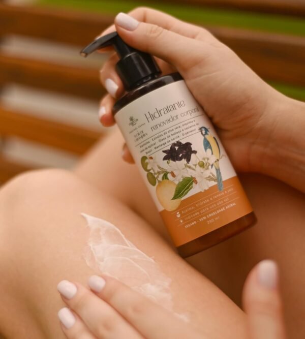 Hidratante Renovador Corporal Vegano, 250ml, Orquídea Negra e Flor de Laranjeira, com Manteiga de Karité e Óleos Naturais - Imagem 2
