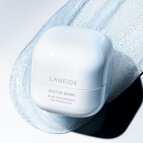 LANEIGE Water Bank Blue Hyaluronic Gel Moisturizer: Hydrate and Visibly Soothe, 1.6 fl. oz. - Imagem 2