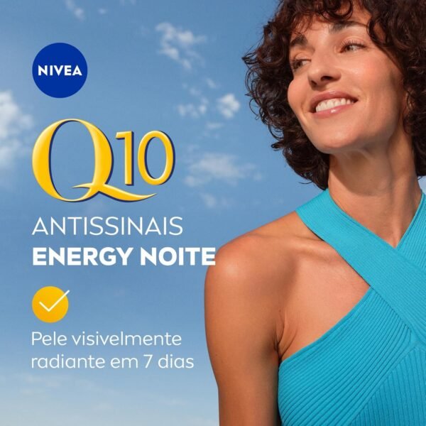 NIVEA Creme Facial Antissinais Q10 Energy Noite 50g - Creme que atua à noite para deixar sua pele iluminada, firme e com aparência mais jovem, resultados em 2 semanas - Imagem 2