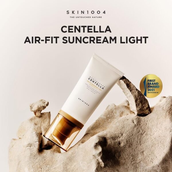 SKIN1004 Madagascar Centella Air-fit Suncream Light 1.69 fl. oz (50ml) - Imagem 2